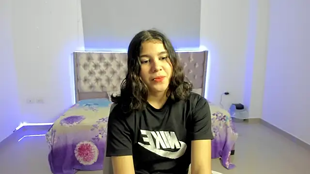 beiby glow online show from October 2025 01:53:02 PM