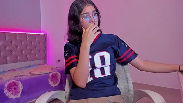 beiby glow online show from October 2025 12:28:01 PM