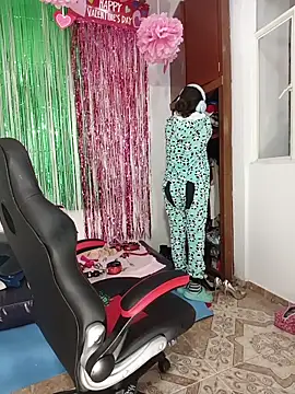 Lucy colee online show from February 2026 04:44:02 PM