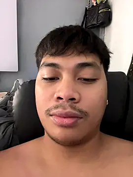 LuisitoJuancho55 online show from November 2025 01:58:01 PM