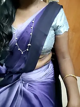 Snapshot of Tamilmallu-duskygirl03 chatting on February 2026 07:34:02 PM Tamilmallu-duskygirl03 online show from February 2026 07:34:02 PM