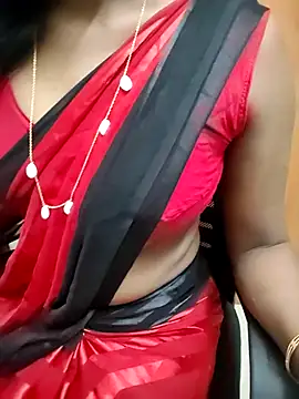 Snapshot of Tamilmallu-duskygirl03 chatting on March 2026 06:08:02 AM Tamilmallu-duskygirl03 online show from March 2026 06:08:02 AM