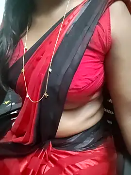 Snapshot of Tamilmallu-duskygirl03 chatting on May 2026 05:43:02 PM Tamilmallu-duskygirl03 online show from May 2026 05:43:02 PM