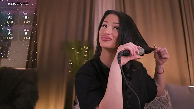 JessicaVerse online show from April 2026 02:06:01 AM