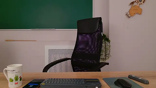 ClaireMathis online show from March 2026 02:40:02 PM