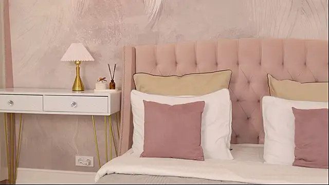 Snapshot of ClaireMathis chatting on April 2026 03:06:01 PM ClaireMathis online show from April 2026 03:06:01 PM