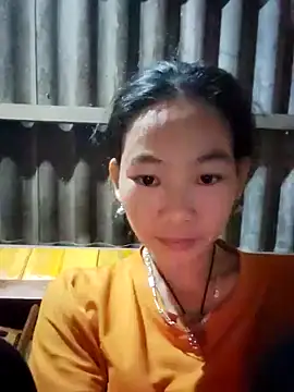 gio-thu online show from November 2025 11:25:01 AM