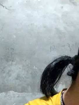 gio-thu online show from April 2026 11:59:01 AM