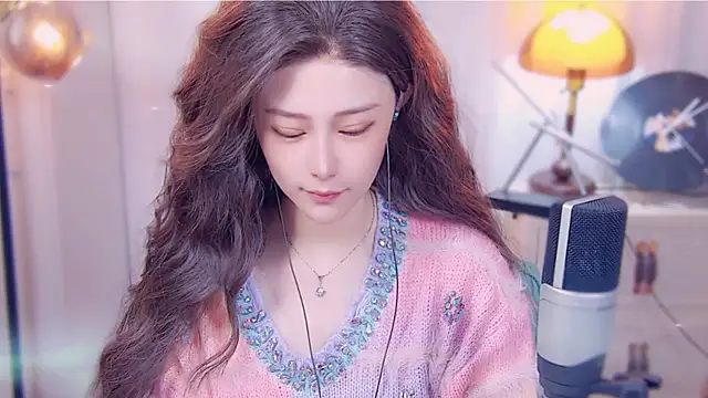 cherry-fa online show from October 2025 03:18:01 AM