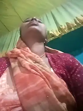 Snapshot of Rt_shreya chatting on February 2026 04:38:01 AM Rt shreya online show from February 2026 04:38:01 AM