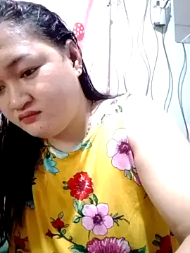Snapshot of sweetannie13 chatting on February 2026 07:51:01 AM sweetannie13 online show from February 2026 07:51:01 AM