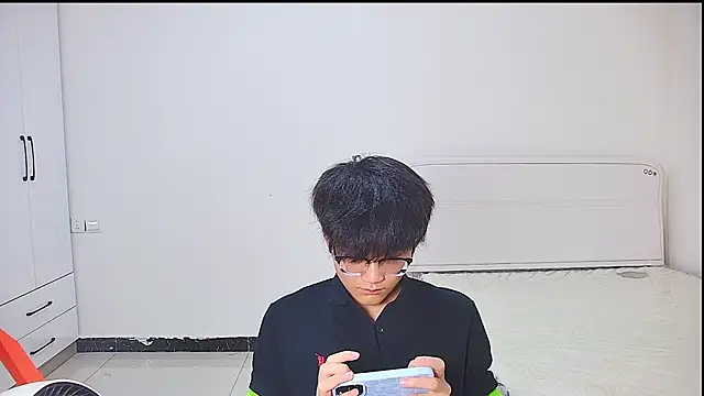 Snapshot of KK-cuteboy chatting on May 2026 11:59:01 AM KK-cuteboy online show from May 2026 11:59:01 AM