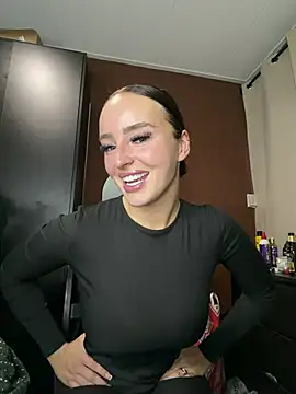 Snapshot of spicycharxx chatting on February 2026 04:51:02 PM spicycharxx online show from February 2026 04:51:02 PM