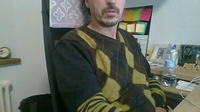 Kawayleo online show from November 2025 10:59:02 PM