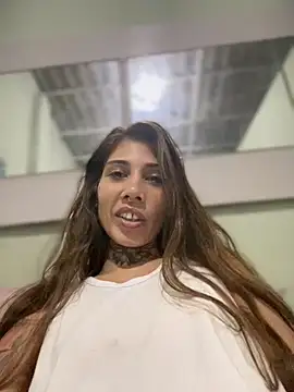 casalskunk online show from May 2026 08:58:01 PM