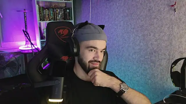 Nik Namee online show from October 2025 02:09:01 AM