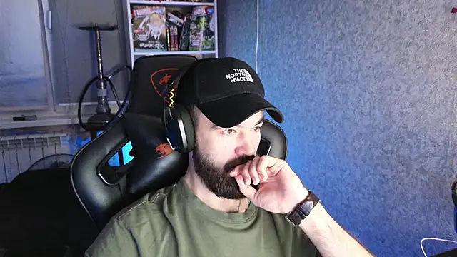 Nik Namee online show from November 2025 06:28:02 PM