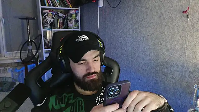 Nik Namee online show from December 2025 05:50:01 PM