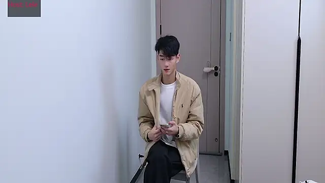 Snapshot of sexyboy-lele chatting on November 2025 10:41:02 AM sexyboy-lele online show from November 2025 10:41:02 AM