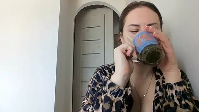 MeadowEyes online show from March 2026 10:30:02 AM