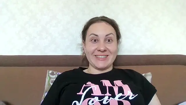 MeadowEyes online show from June 2026 11:37:02 AM