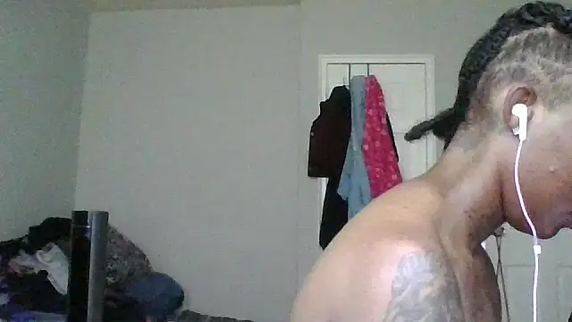dezzidavill online show from May 2026 06:03:01 PM