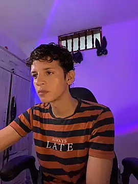 tylernova online show from October 2025 05:56:02 PM