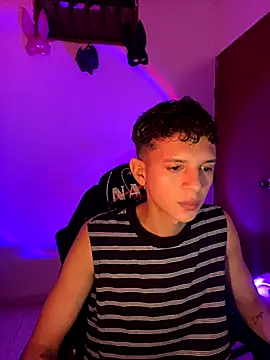 tylernova online show from October 2025 03:31:02 AM