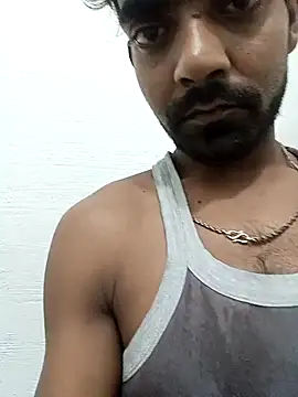 ShowedWringer online show from October 2025 06:12:01 PM