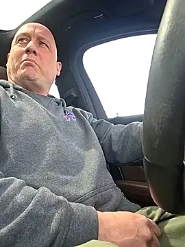 akstr8 online show from March 2026 05:52:02 PM