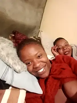 Black-Goddess18 online show from November 2025 09:52:01 AM