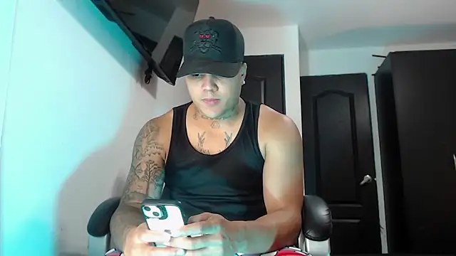 Boyhot 00 online show from October 2025 03:15:02 AM