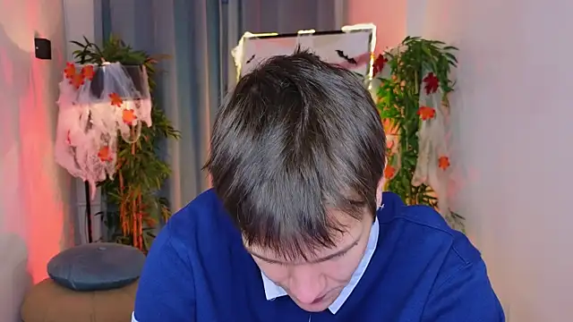 Snapshot of hun1er_steele chatting on November 2025 02:19:02 PM hun1er steele online show from November 2025 02:19:02 PM