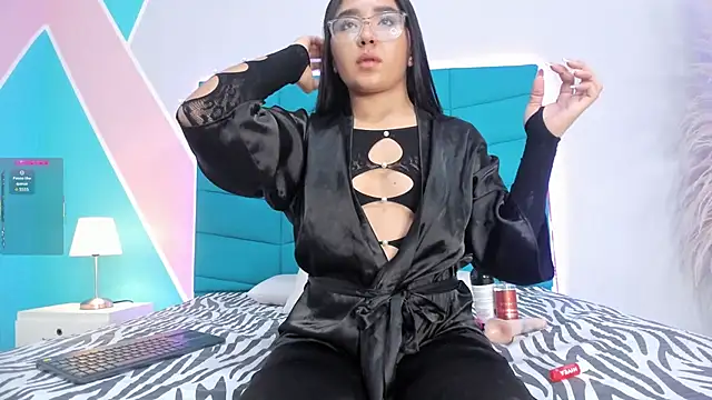 Foxy Kylie online show from November 2025 01:11:02 PM