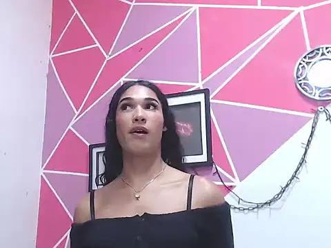 Tifany Adams online show from October 2025 08:31:01 PM