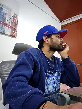 Nateskp 1 online show from October 2025 09:48:02 PM