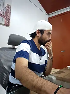 Nateskp 1 online show from November 2025 10:42:01 PM