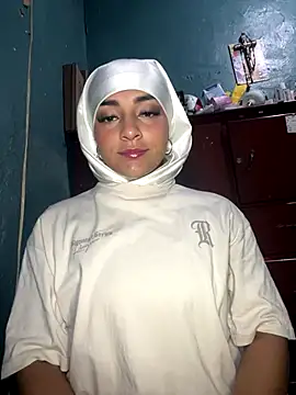 CelestSkyy online show from October 2025 03:18:01 AM