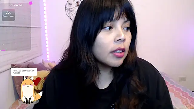 EllieMoonX online show from July 2026 11:40:02 PM