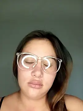 Snapshot of Natacha_02 chatting on January 2026 07:02:01 AM Natacha 02 online show from January 2026 07:02:01 AM