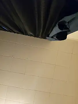 Akdecline online show from November 2025 01:50:02 AM