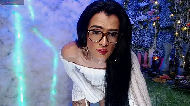 ZAMMIRA online show from April 2026 09:39:33 PM