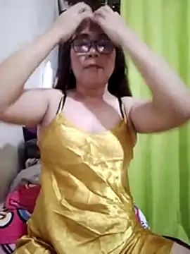 Snapshot of erma_joy chatting on July 2026 04:07:02 AM erma joy online show from July 2026 04:07:02 AM
