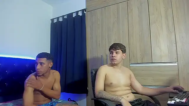 Snapshot of isaac_master77 chatting on November 2025 03:38:01 AM isaac master77 online show from November 2025 03:38:01 AM