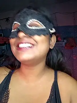 Snapshot of Sweet-Maddlina chatting on May 2026 02:39:02 AM Sweet-Maddlina online show from May 2026 02:39:02 AM