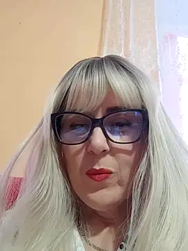 Amelialove42 online show from November 2025 01:24:03 PM