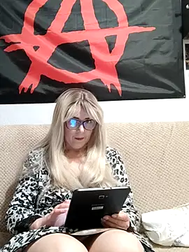 Amelialove42 online show from January 2026 06:32:02 PM