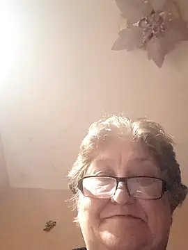 Katherine735 online show from November 2025 08:52:02 PM