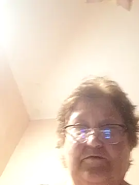 Katherine735 online show from July 2026 07:31:01 PM