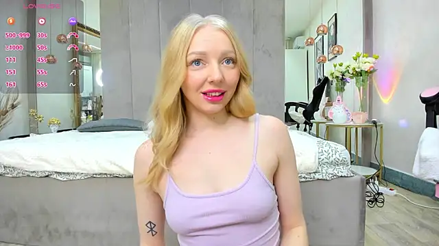 Snapshot of SundyRose chatting on November 2025 08:31:01 PM SundyRose online show from November 2025 08:31:01 PM